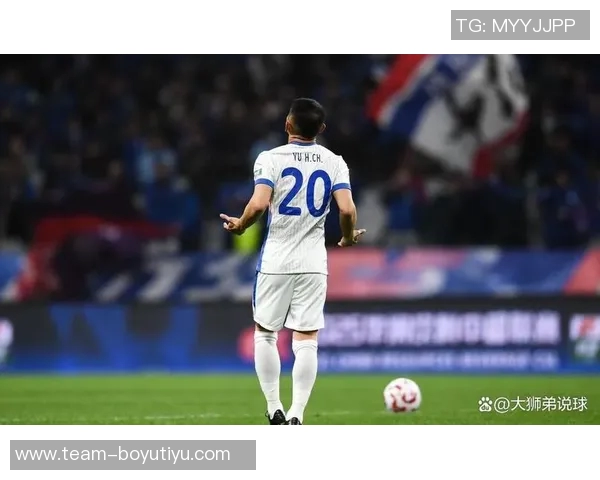 谢文能表现不佳引发热议本场比赛24次失误丢球权传球失误频繁