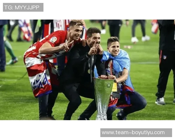 小西蒙尼称赞小蜘蛛为西甲最佳9号与梅西同场是无上的荣耀