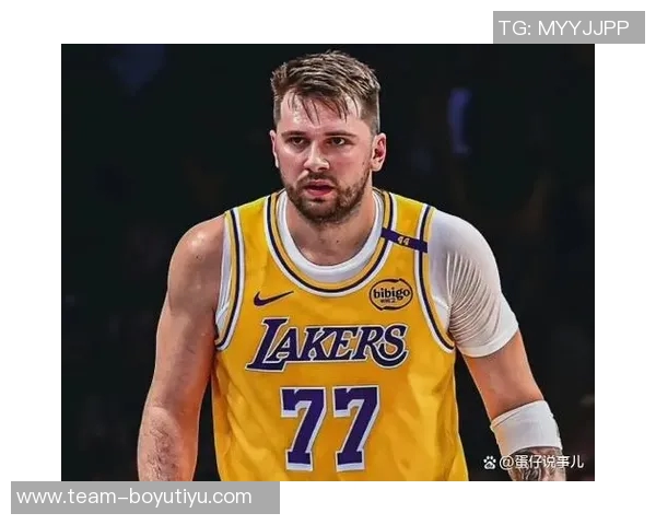 东契奇开赛前四场狂砍165分创队史纪录里夫斯以143分并列第四位