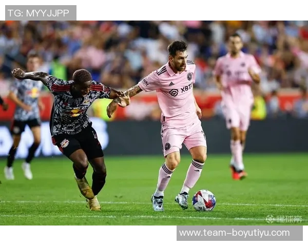 美职联上轮最佳阵容揭晓梅西穆勒阿尔巴阿连德领衔出战