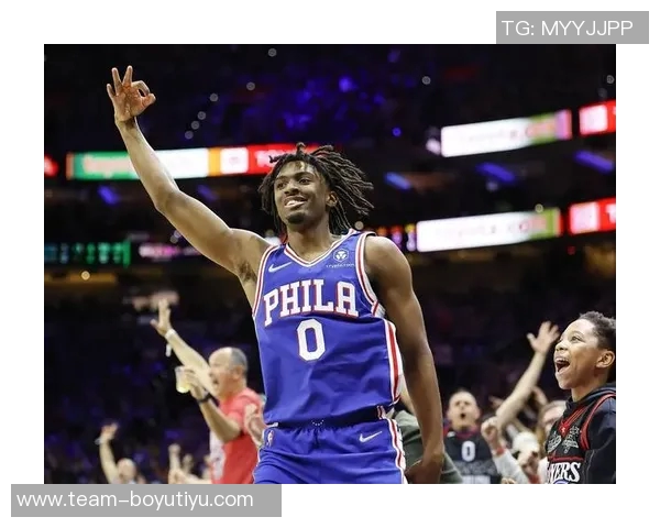 马克西本赛季场均断帽数305次仅次于文班展现小后卫的强大实力